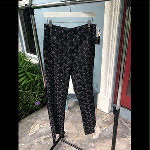 NWT Alanni Black and Pink Stretchy Pants.  Size 8